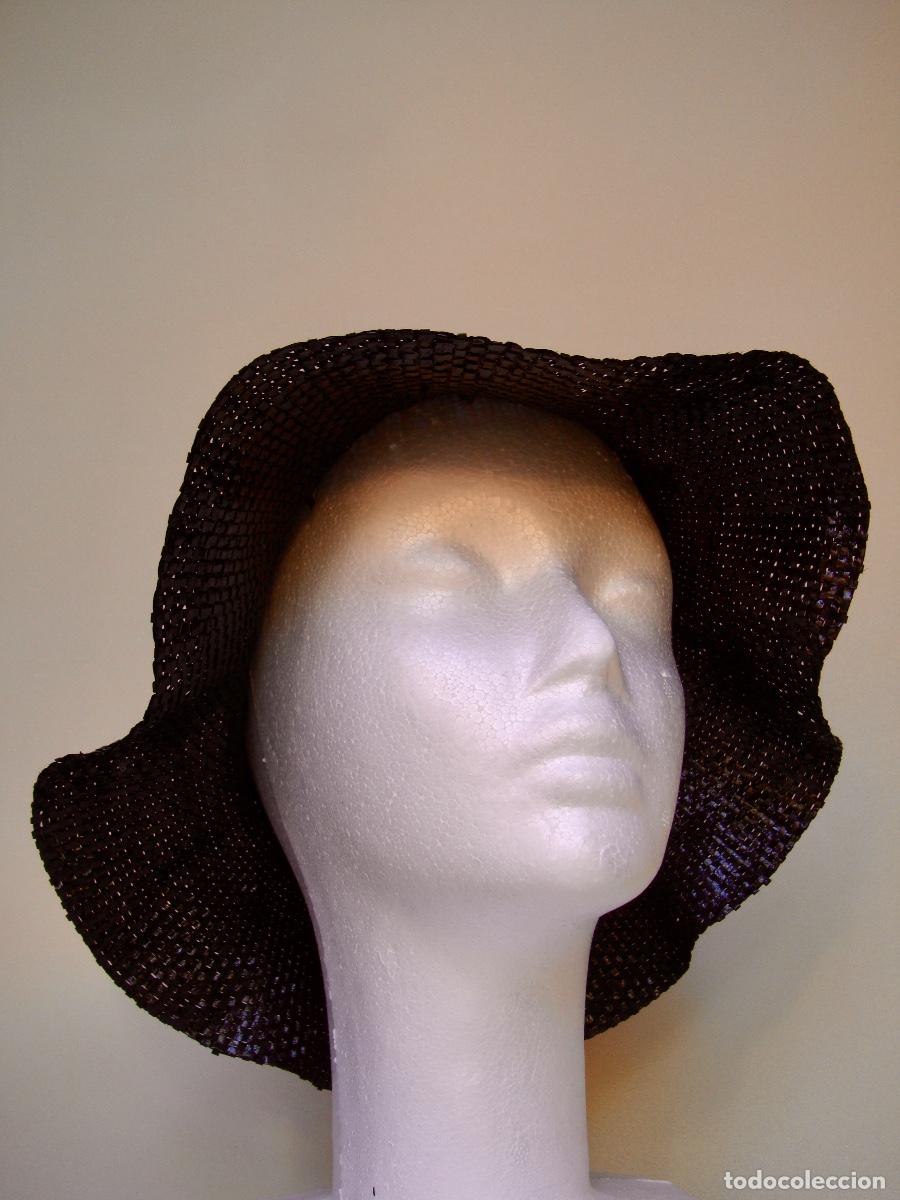 Antig&uuml;edades: Sombrero de rafia negro - Foto 2