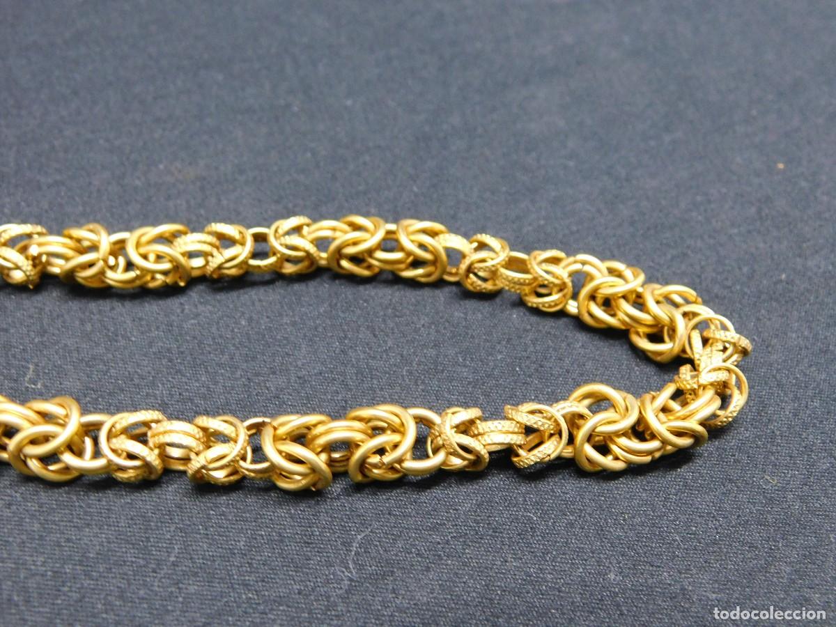Antig&uuml;edades: COLLAR CON CRUCIFIJO DE METAL - Foto 4