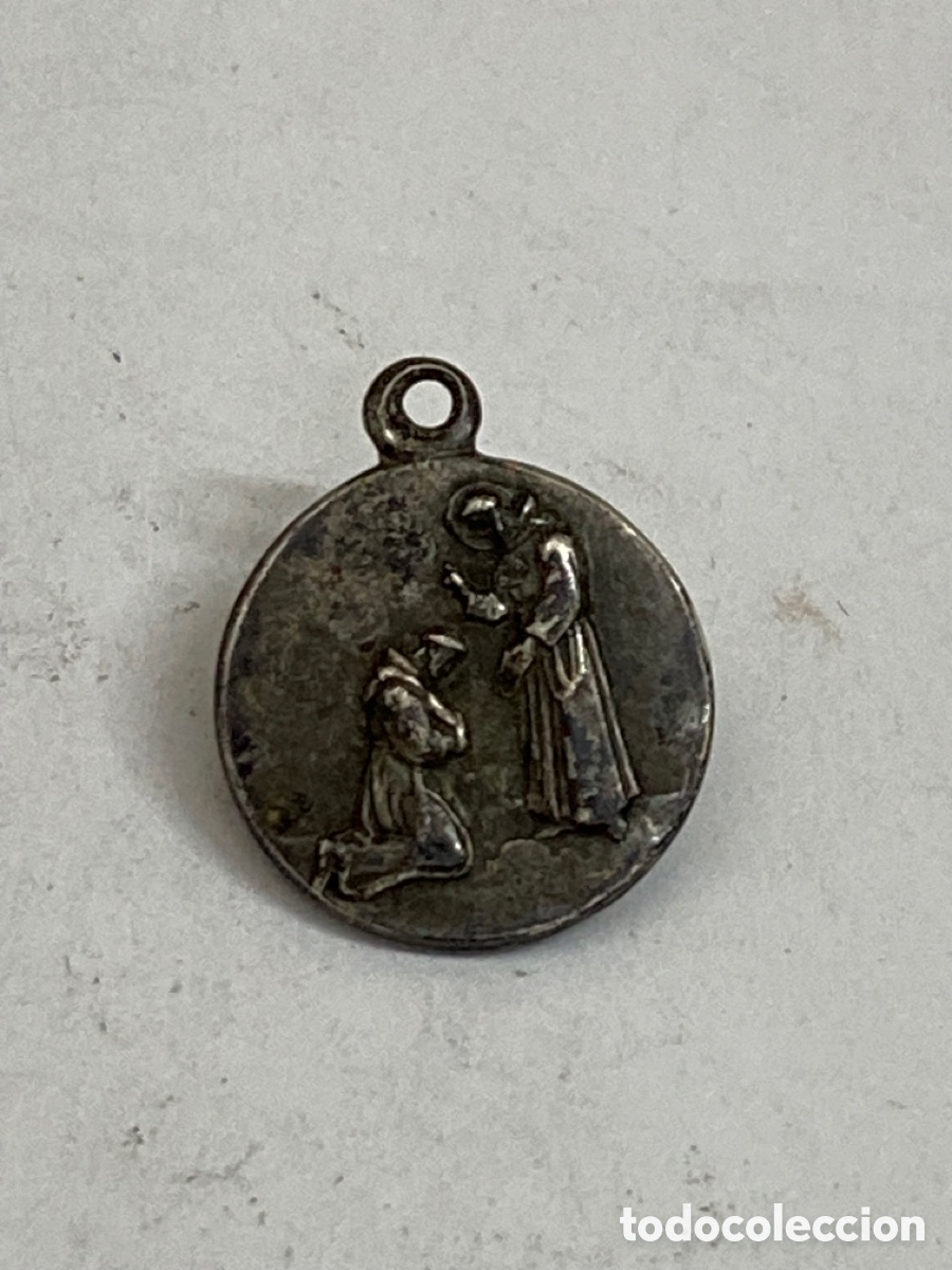 Antig&uuml;edades: Medalla de plata religiosa C118 - Foto 1