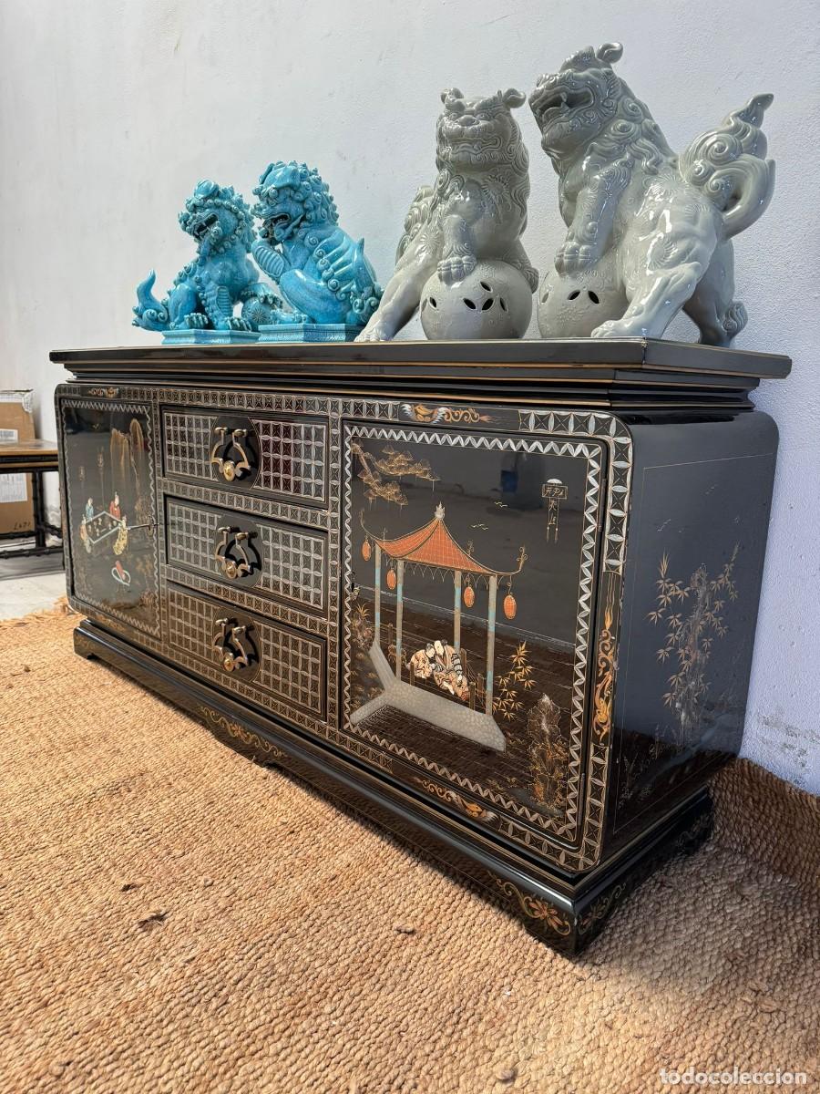 Antig&uuml;edades: Mueble estilo oriental con escenas. - Foto 2