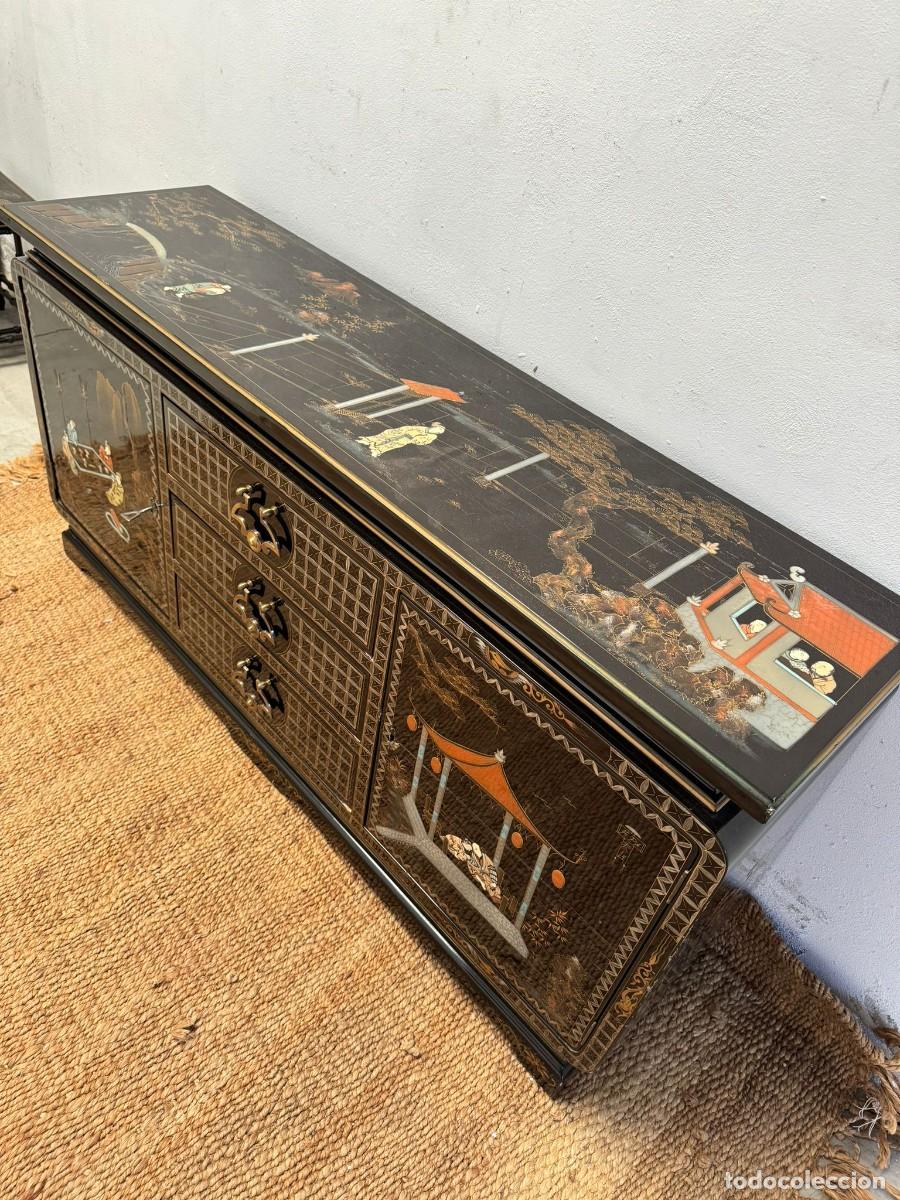Antig&uuml;edades: Mueble estilo oriental con escenas. - Foto 8