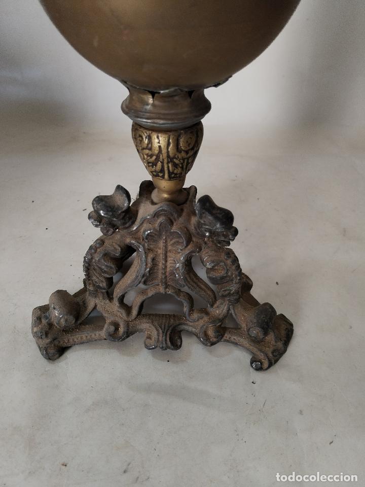 Antig&uuml;edades: quinque de laton con pie de calamina - Foto 2