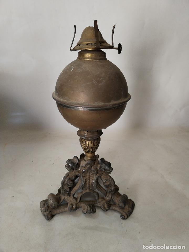 Antig&uuml;edades: quinque de laton con pie de calamina - Foto 1