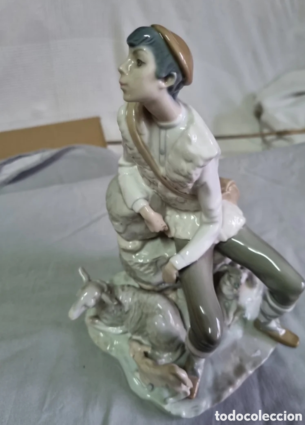 Antig&uuml;edades: Figura de lladr&oacute; - Foto 3