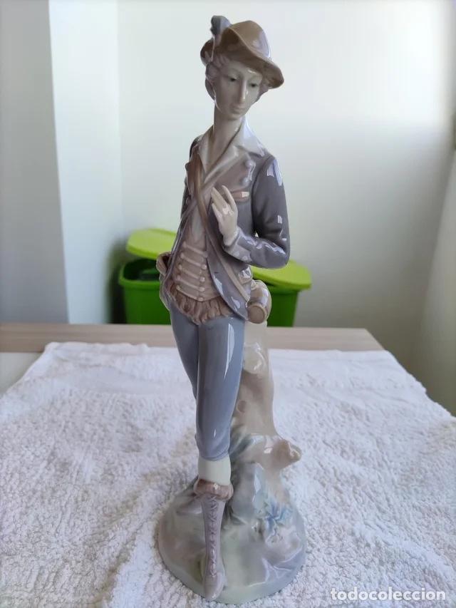 Antig&uuml;edades: lladr&oacute; joven con barrilete - Foto 1