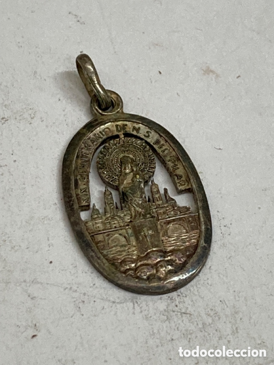 Antig&uuml;edades: Medalla de plateado religiosa C121 - Foto 1