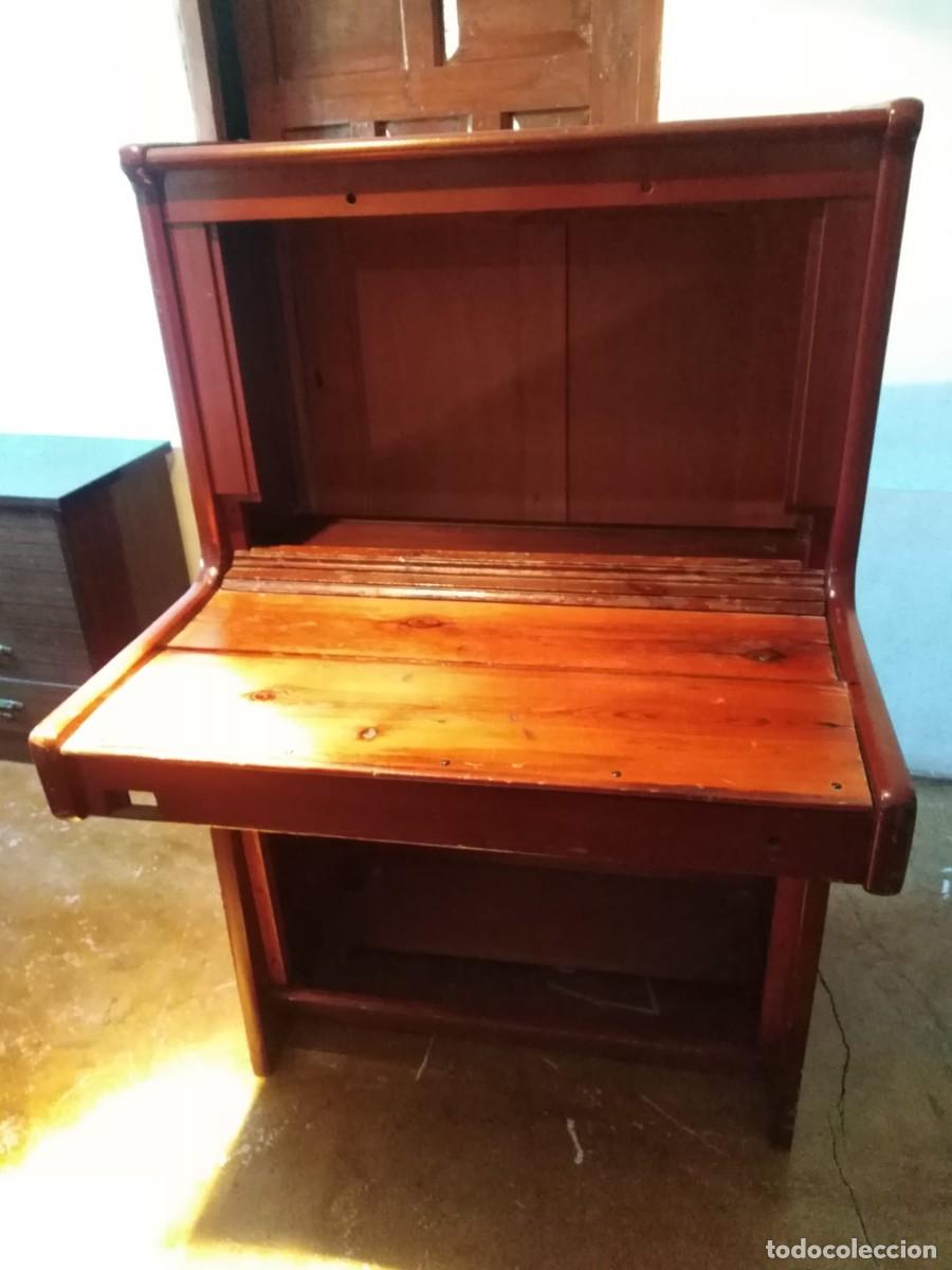 Antig&uuml;edades: MESA DE OPERADORA - Foto 2
