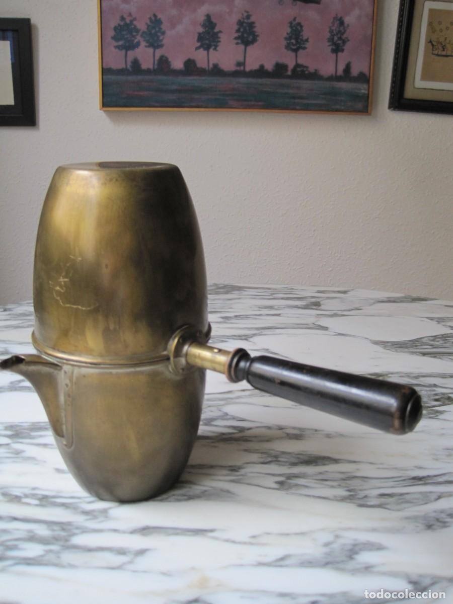 Antig&uuml;edades: CAFETERA DE LAT&Oacute;N - MANGO DE MADERA - COMPLETA - FINALES S.XIX - Foto 1