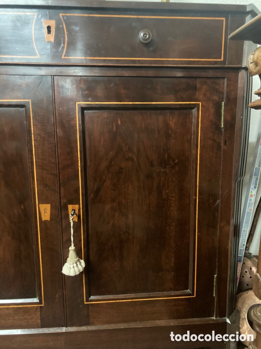 Antig&uuml;edades: Antigua c&oacute;moda restaurada - Foto 3