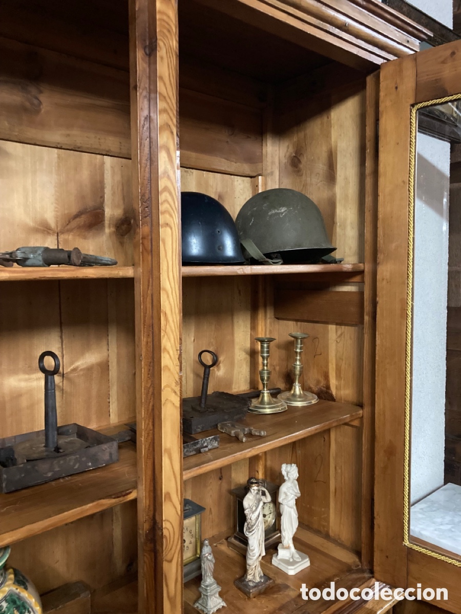 Antig&uuml;edades: Vitrina Pino decapada restaurada - Foto 8