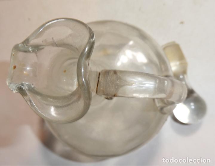 Antig&uuml;edades: ANTIGUA LICORERA de cristal - Foto 2