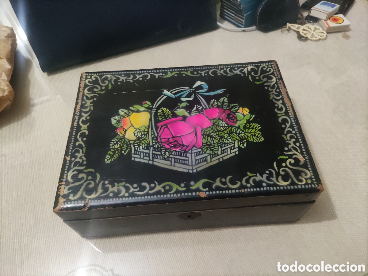 Antig&uuml;edades: Caja - Neceser de Madera. - Foto 1