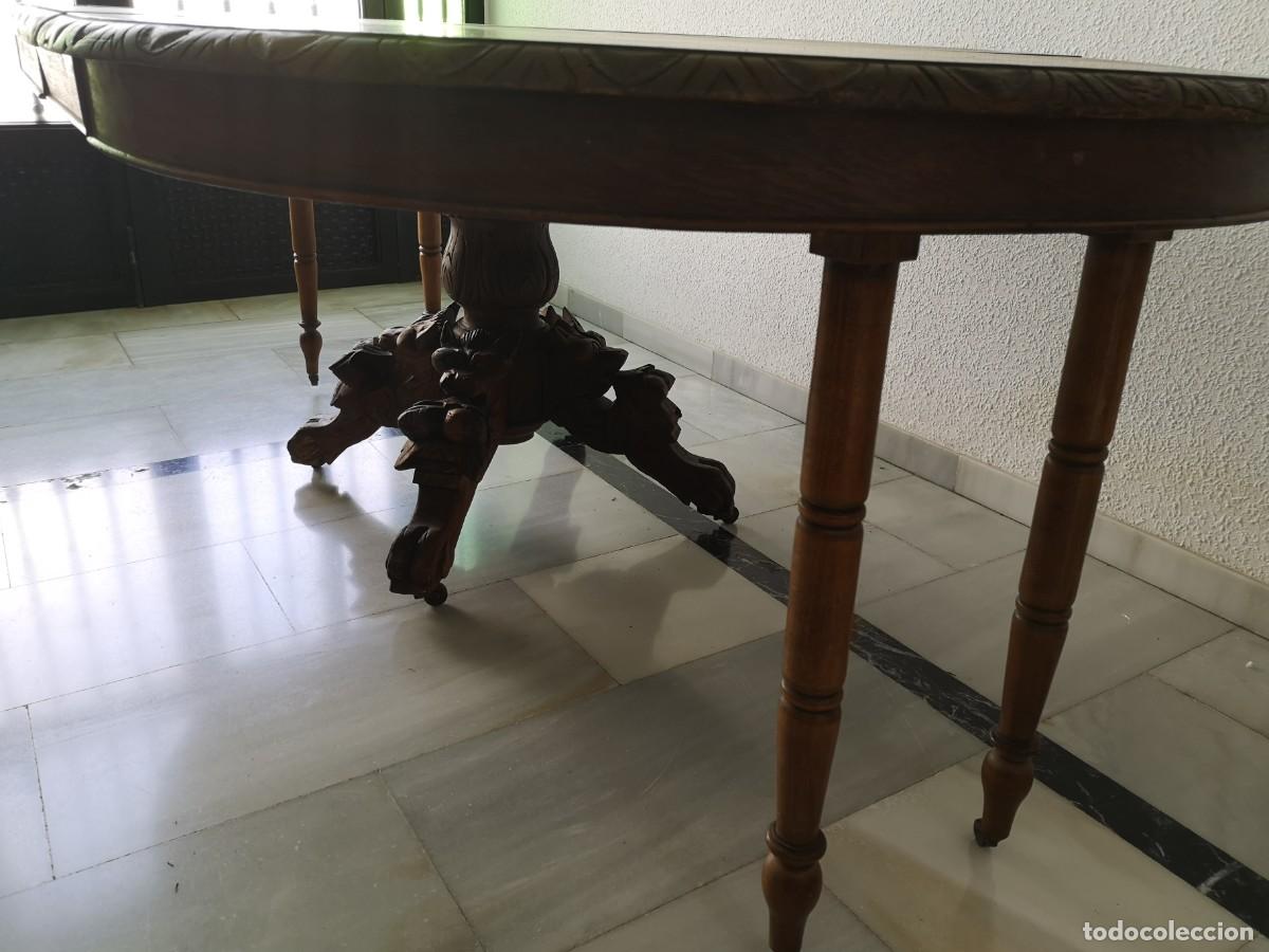 Antig&uuml;edades: Mesa antigua tallada extensible - Foto 6