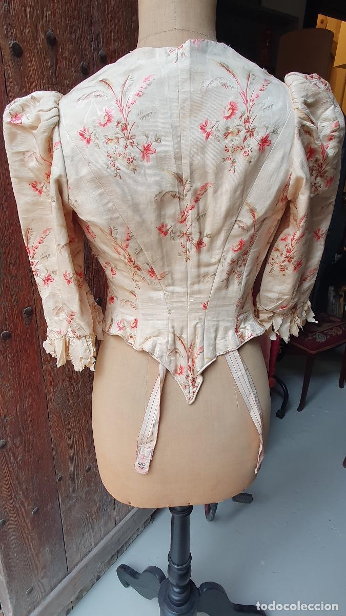 Antig&uuml;edades: Cors&eacute; Antiguo - Foto 2