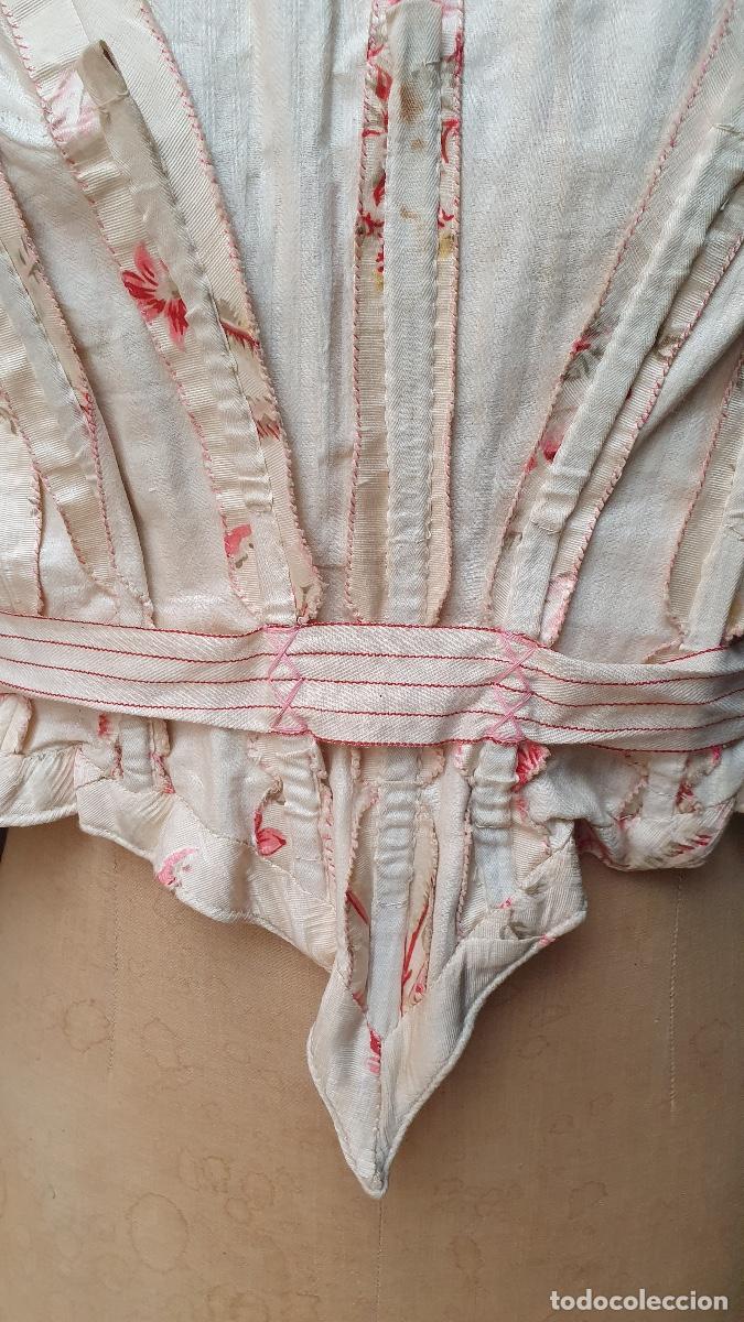 Antig&uuml;edades: Corpi&ntilde;o florido - Foto 5
