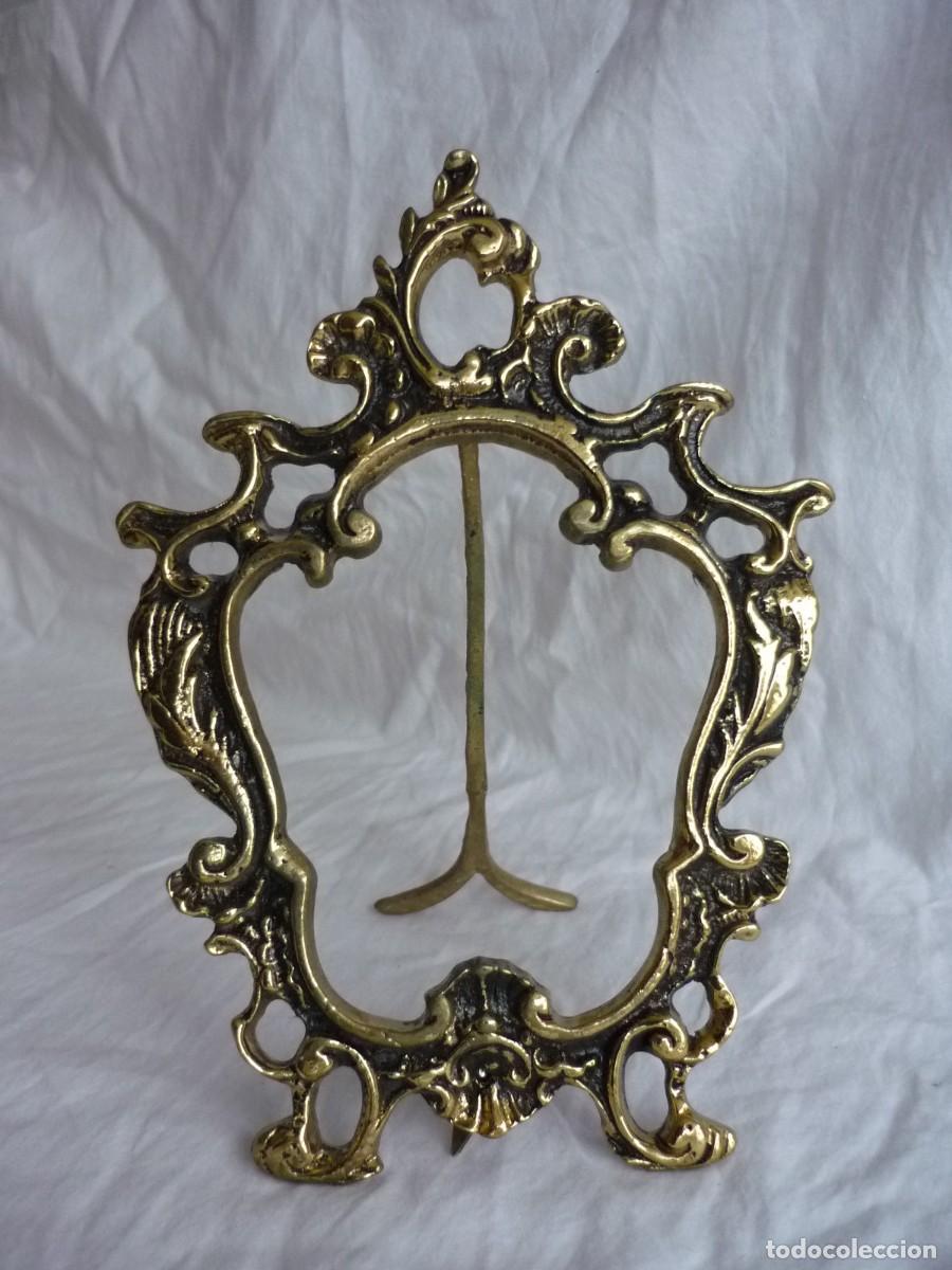 Antig&uuml;edades: Marco de bronce de sobremesa - Foto 2