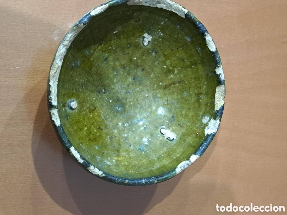 Antig&uuml;edades: Cuenco hispano arabe en verde siglo xiv xv - Foto 1