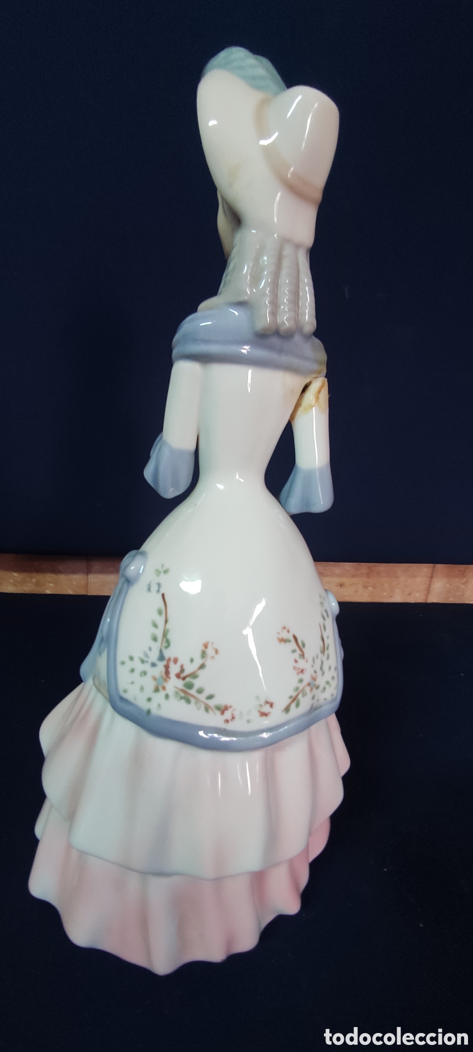 Antig&uuml;edades: FIGURA DE PORCELANA - Foto 3