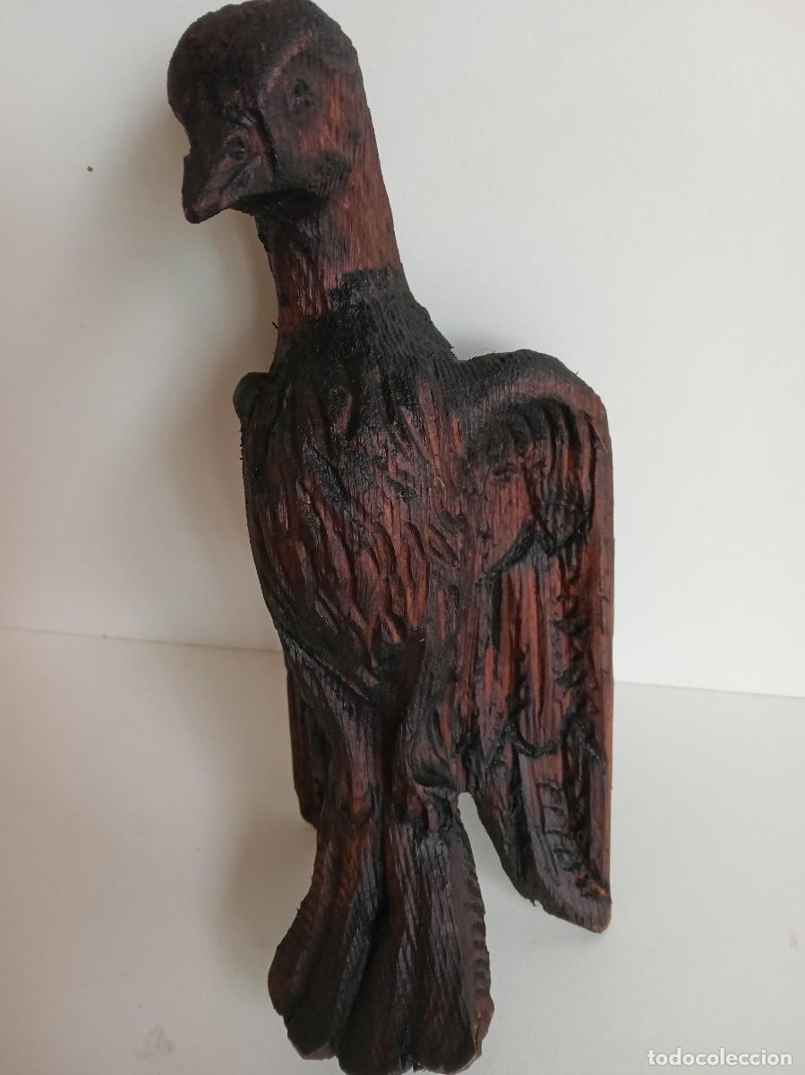 Antig&uuml;edades: Talla en madera, figura de pajaro - Foto 1