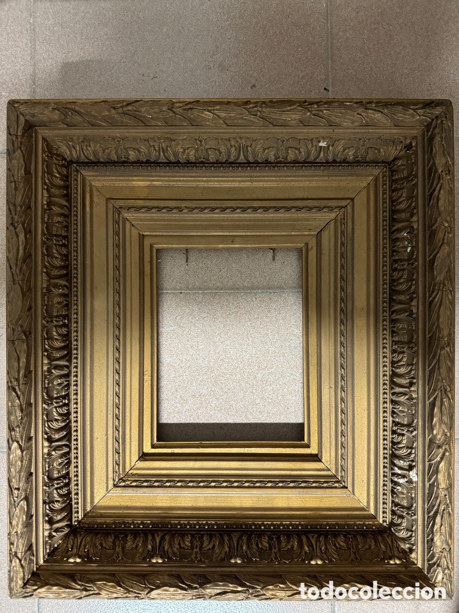 Antig&uuml;edades: Marco dorado del siglo XIX - Foto 1