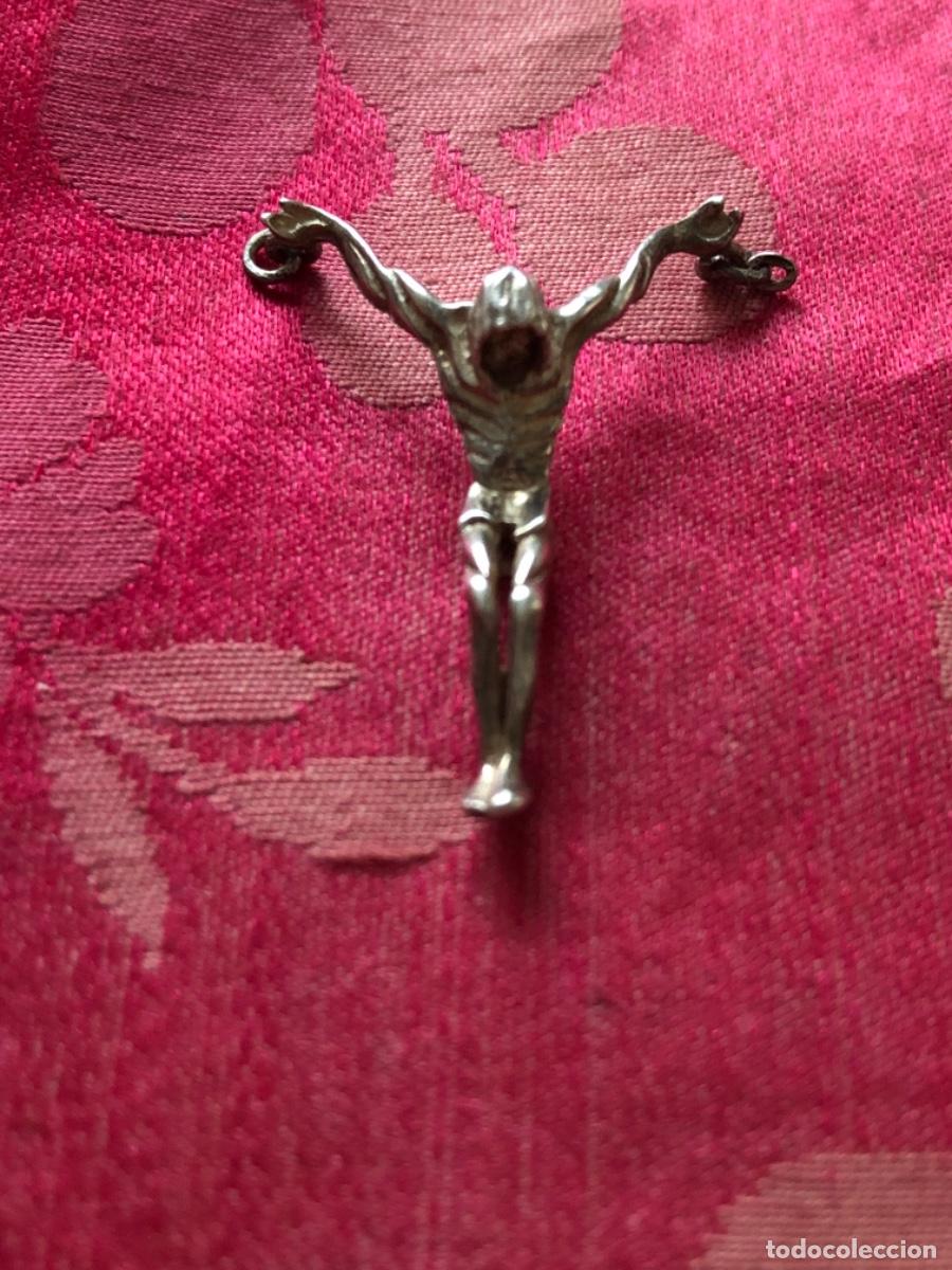 Antig&uuml;edades: Medalla realizado en &iquest;plata?. Representando el Cristo de Dal&iacute;. - Foto 3
