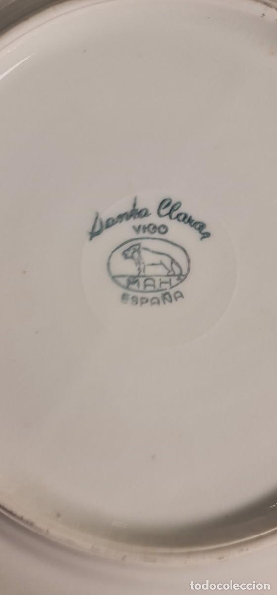 Antig&uuml;edades: Juego de postre de Santa Clara 6 servicios. - Foto 8