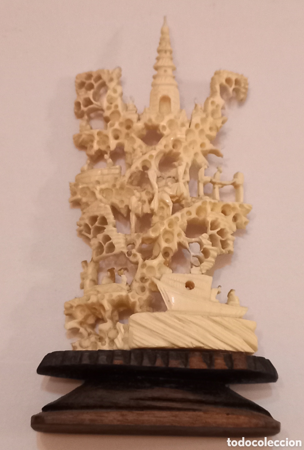 Antiquit&auml;ten: Antiguo laberinto tallado en marfil para restaurar