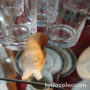Antig&uuml;edades: Perrito tallado en coral o concha.? - Foto 2