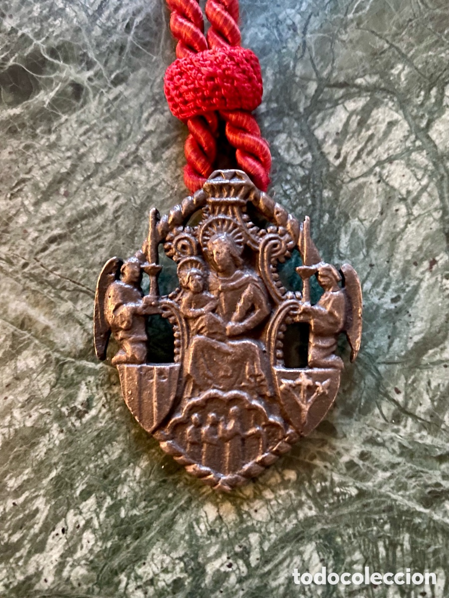 Antig&uuml;edades: Medalla universitaria - Foto 1