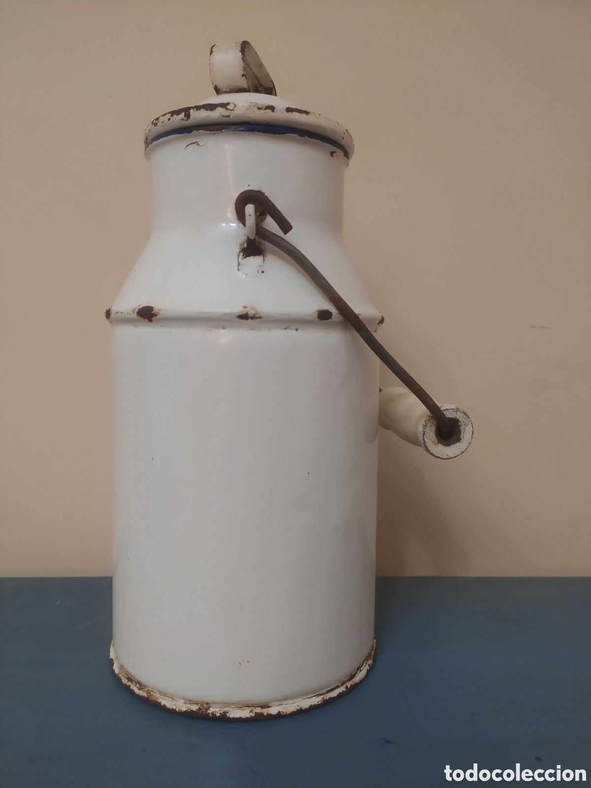 Antig&uuml;edades: LECHERA DE HIERRO ESMALTADO BLANCO - Foto 6
