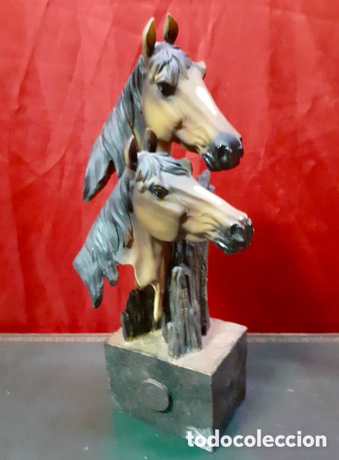 Antig&uuml;edades: ESCULTURA CABALLOS - Foto 1