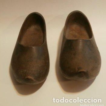Antig&uuml;edades: Zuecos madera - Foto 1