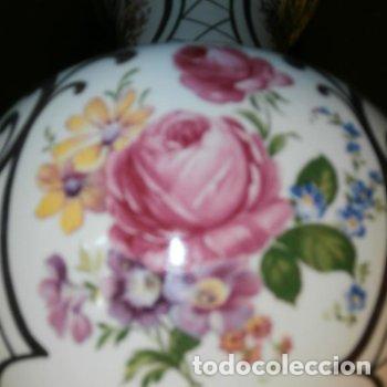 Antig&uuml;edades: Jarron en porcelana y plata - Foto 2