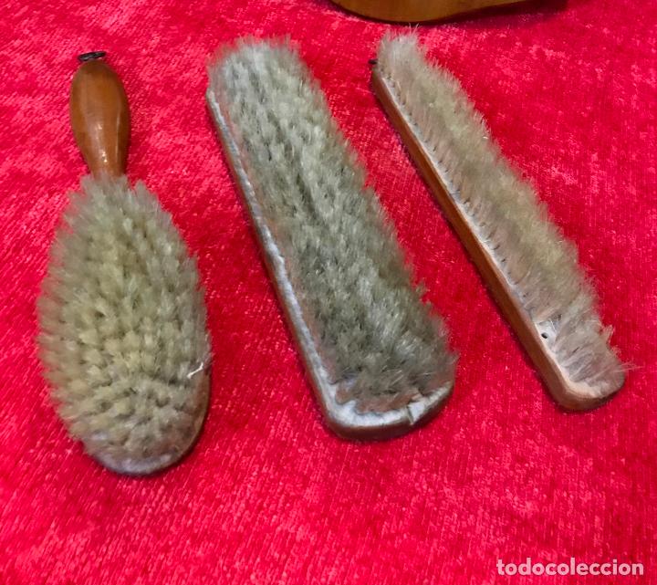 Antig&uuml;edades: ANTIGUO JUEGO DE CEPILLOS PARA ROPA - Foto 5