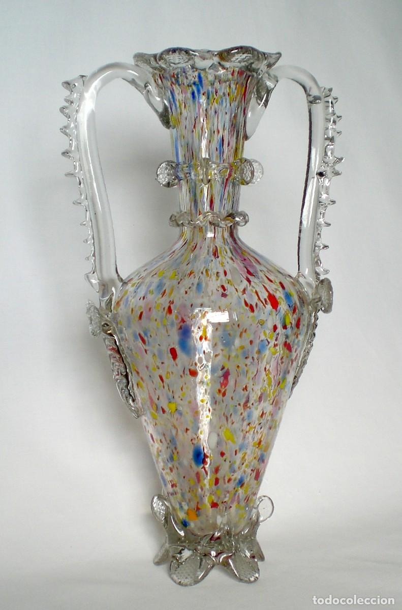 Antig&uuml;edades: ANFORA DE VIDRIO SALPICADA DE COLORES - Foto 2