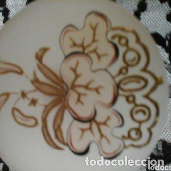 Antig&uuml;edades: Juego tocador en opalina - Foto 3