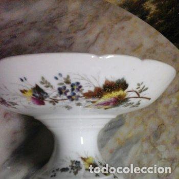 Antig&uuml;edades: Frutero porcelana inglesa - Foto 1