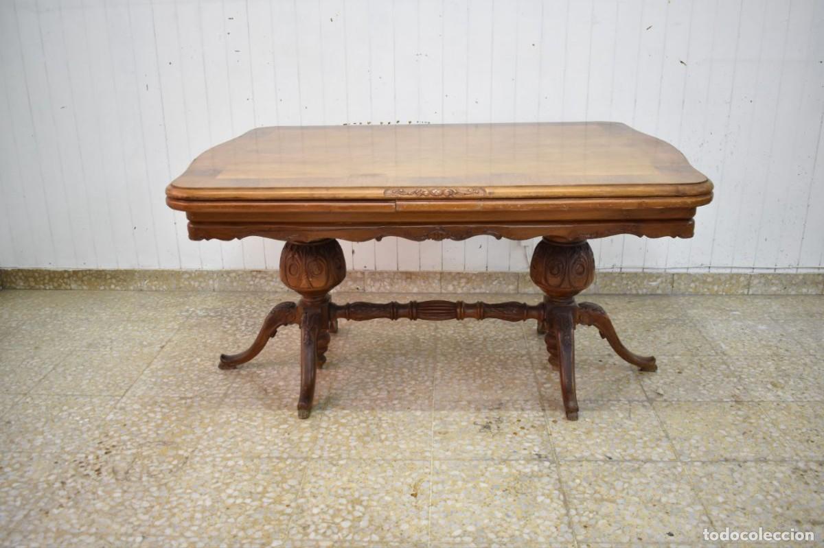 Antig&uuml;edades: Mesa de comedor de nogal - Foto 2