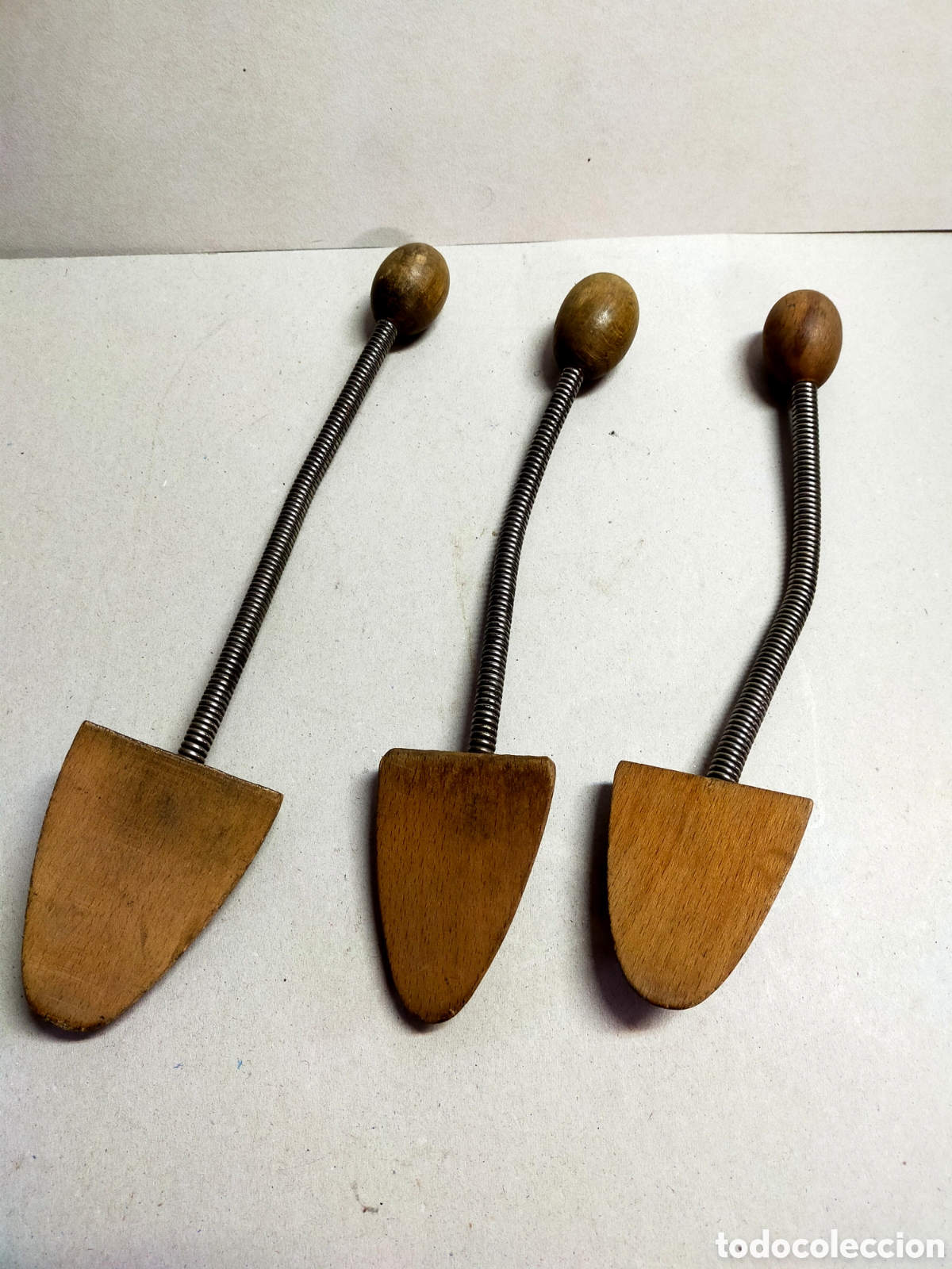Antig&uuml;edades: TRES HORMAS PLEGABLES EN MADERA. - Foto 7