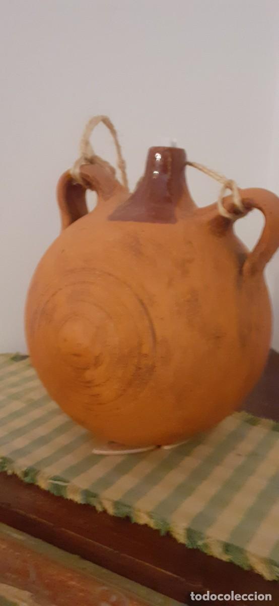 Antig&uuml;edades: Cantimplora de carretero. - Foto 1