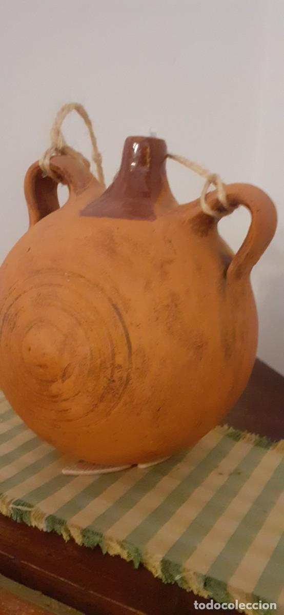 Antig&uuml;edades: Cantimplora de carretero. - Foto 2