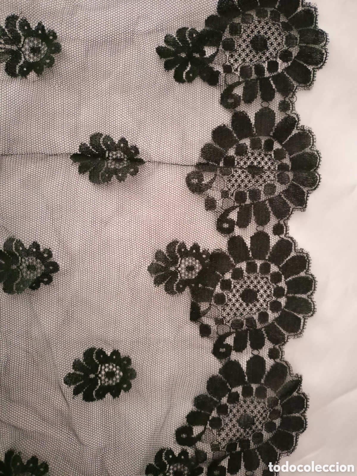 Antig&uuml;edades: Antigua mantilla triangular misa. Nuevo. Vintage - Foto 3