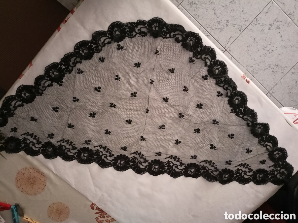 Antig&uuml;edades: Antigua mantilla triangular misa. Nuevo vintage - Foto 1