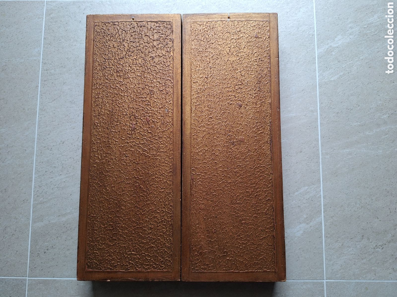 Antig&uuml;edades: Tr&iacute;ptico en madera. Virgen del Perpetuo Socorro Coronada - Foto 6