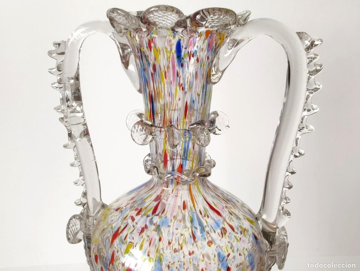 Antig&uuml;edades: ANFORA DE VIDRIO SALPICADA DE COLORES - Foto 5