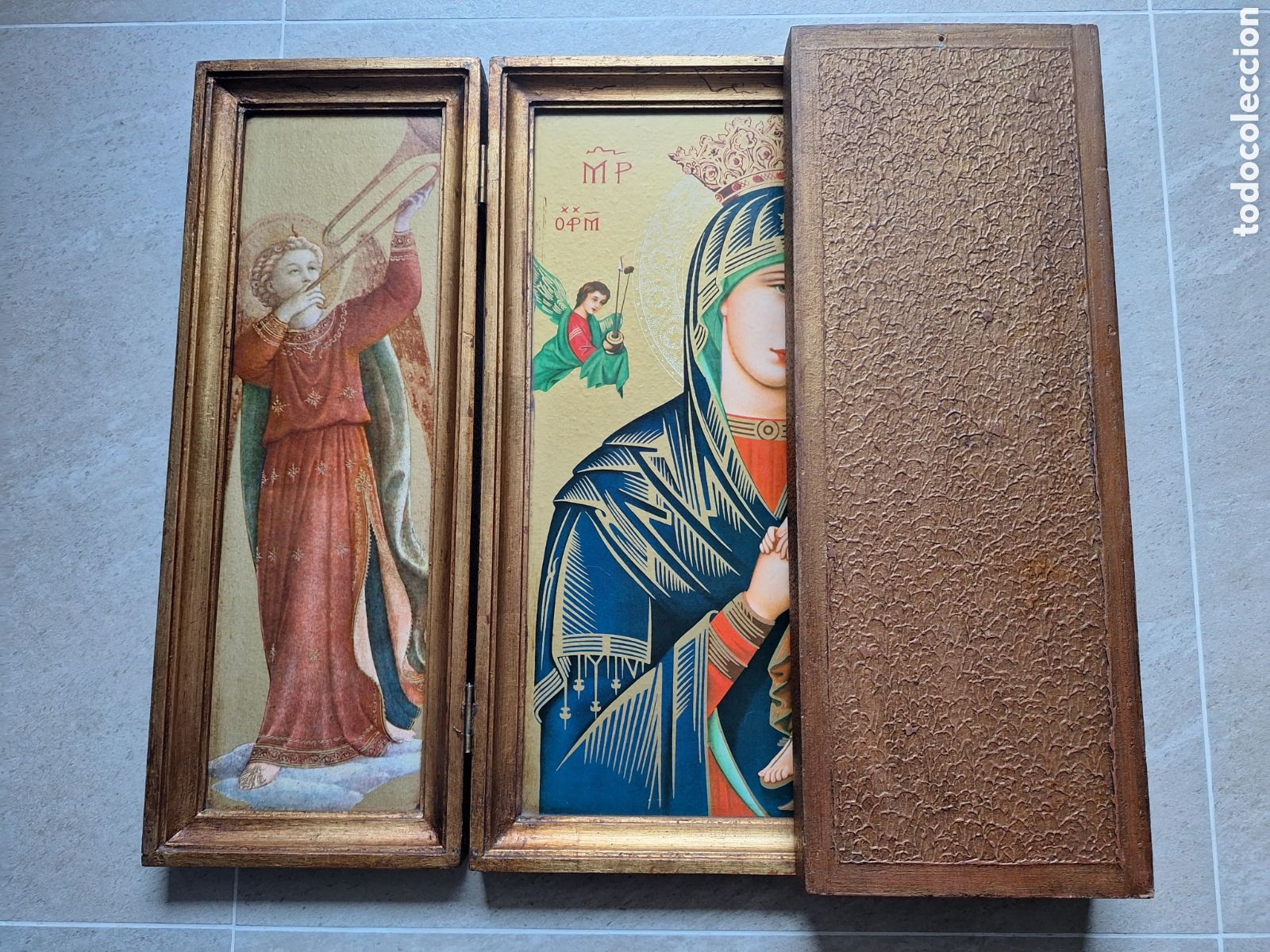 Antig&uuml;edades: Tr&iacute;ptico en madera. Virgen del Perpetuo Socorro Coronada - Foto 7