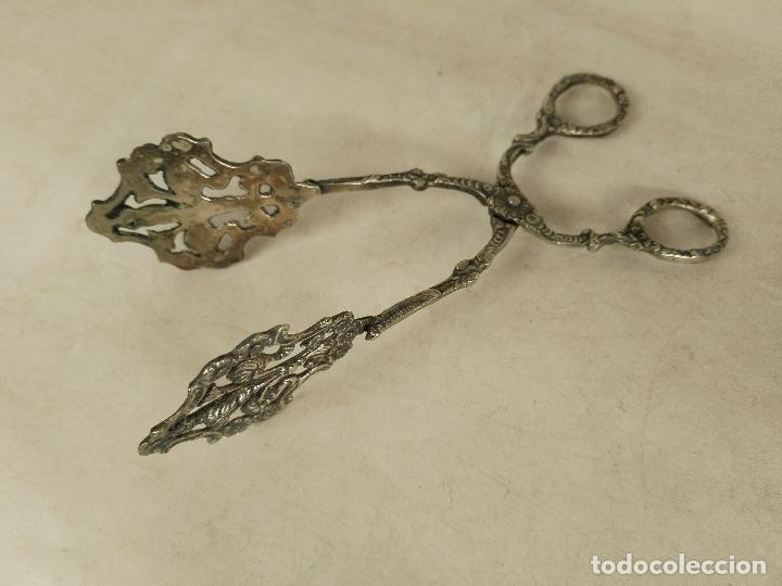 Antig&uuml;edades: tijeras de servir plateadas - Foto 2