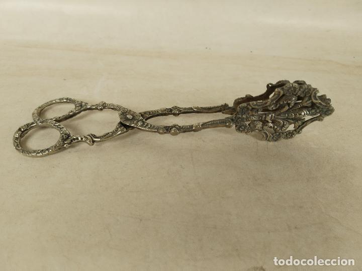 Antig&uuml;edades: tijeras de servir plateadas - Foto 8