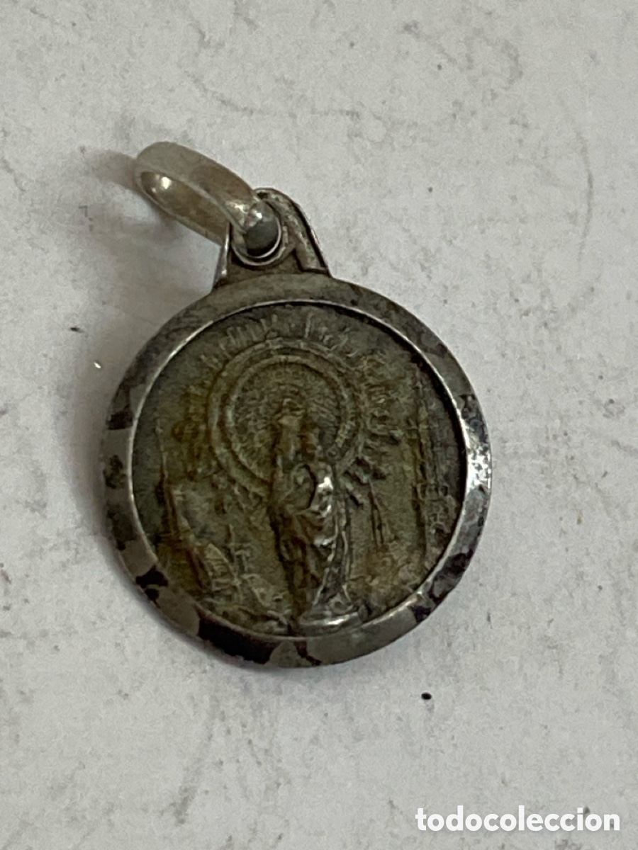 Antig&uuml;edades: Medalla de plata C128 - Foto 2