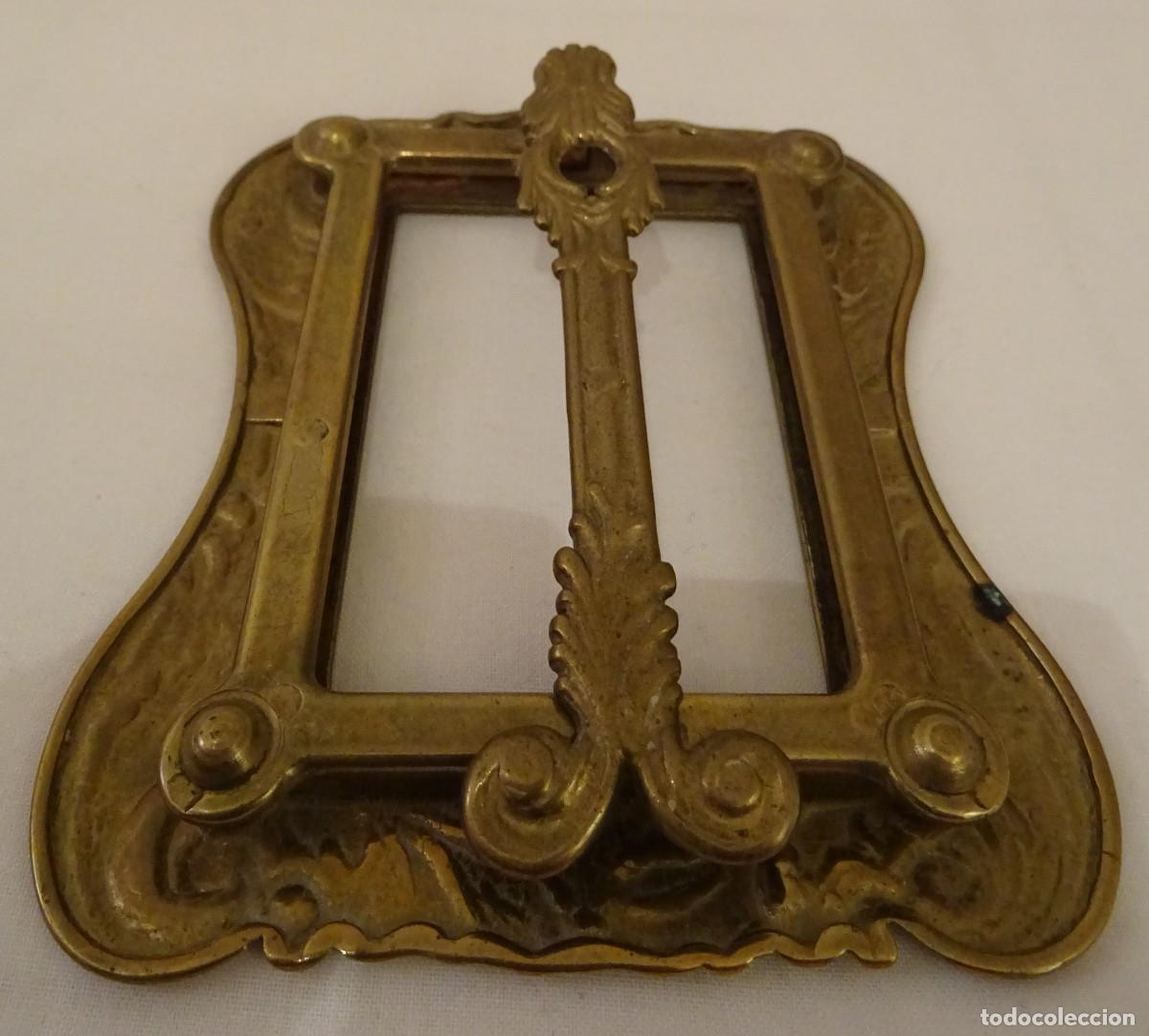 Antig&uuml;edades: Antiguo marco de bronce - Foto 7